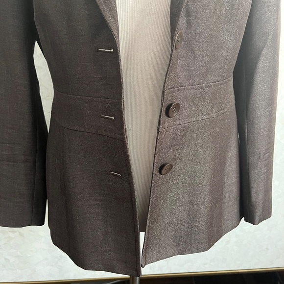 Brown Jacket by OSCAR DE LA RENTA - Picture 2 of 8